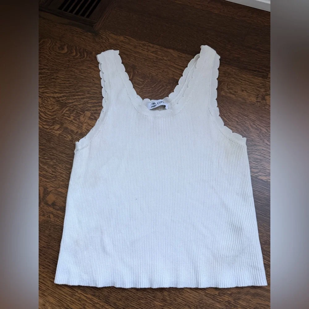 Bundle Lot X 4 Pieces Women’s Tank Tops & T-shirt Size XL Neutral Colours H&M + - Picture 8 of 13